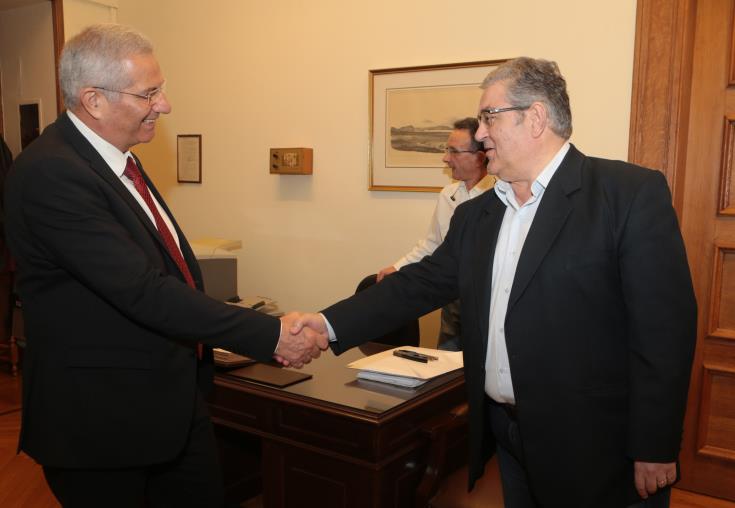  Α. Κυπριανού: «Με διπλωματικούς όρους να αποκλιμακωθεί η ένταση στην περιοχή»